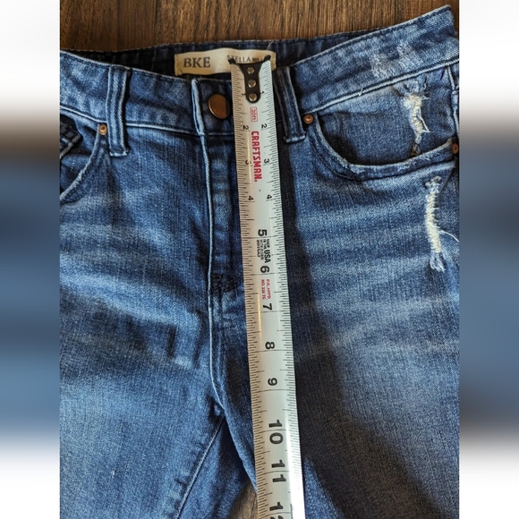 BKE Stella Mid Rise Slim Fit Ankle Skinny Jeans Womens Size 26 Distress Stretch. - Picture 12 of 15